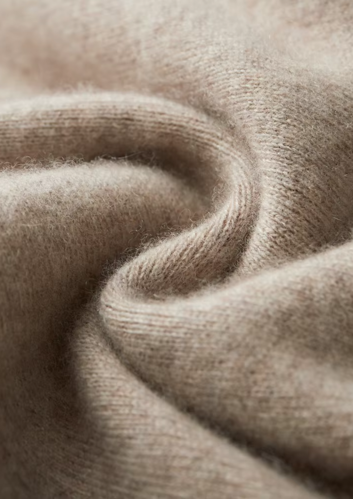COMPLETO IN PURA LANA MERINO EXTRAFINE