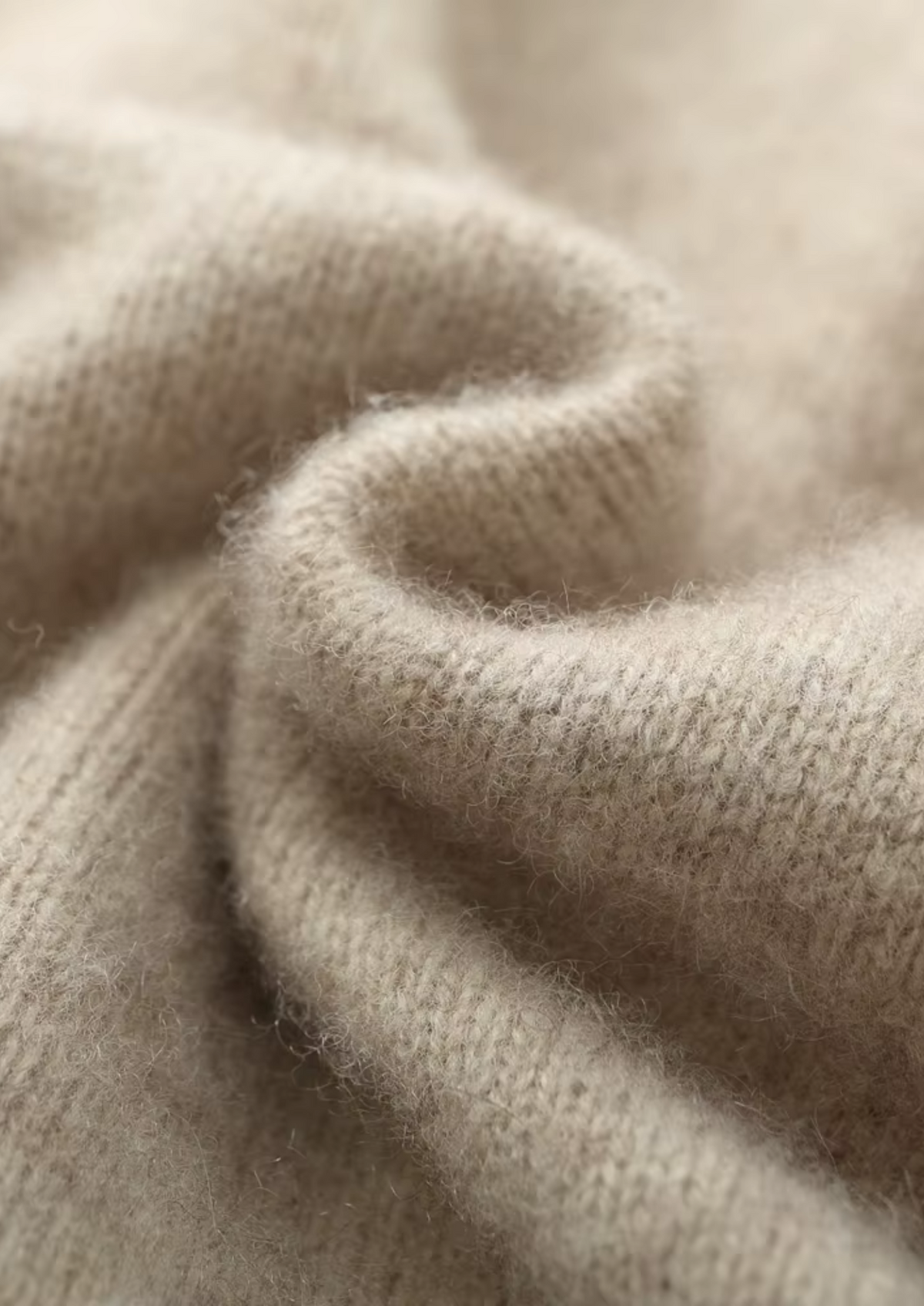 COMPLETO IN PURA LANA MERINO EXTRAFINE